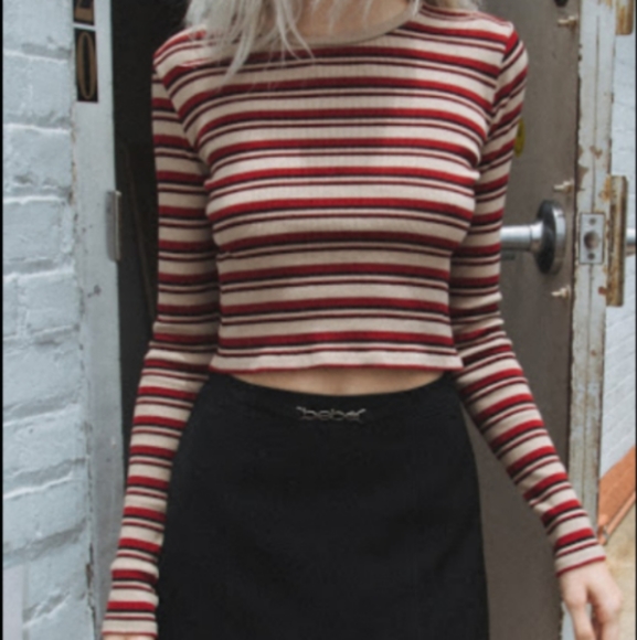 Brandy Melville Tops - Trendy Top